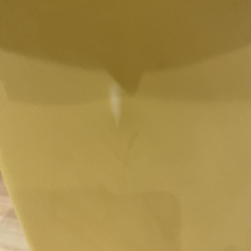 VINTAGE Tulip RUBBERMAID LAUNDRY HAMPER BASKET LID CATCH N CARRY Yellow 2987 USA - Picture 6 of 10